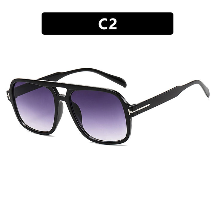 Dame solbrille i markant, kantet design med UV-beskyttelse Skanto