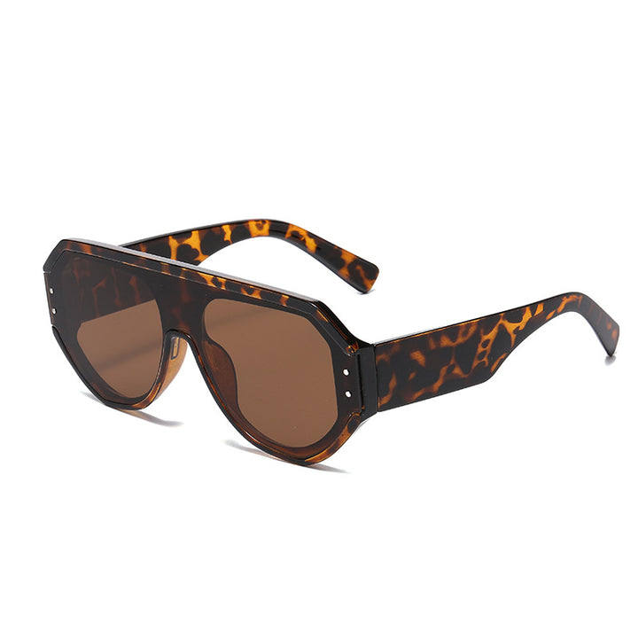 Men's Bold Frame Futuristic Sunglasses Skanto