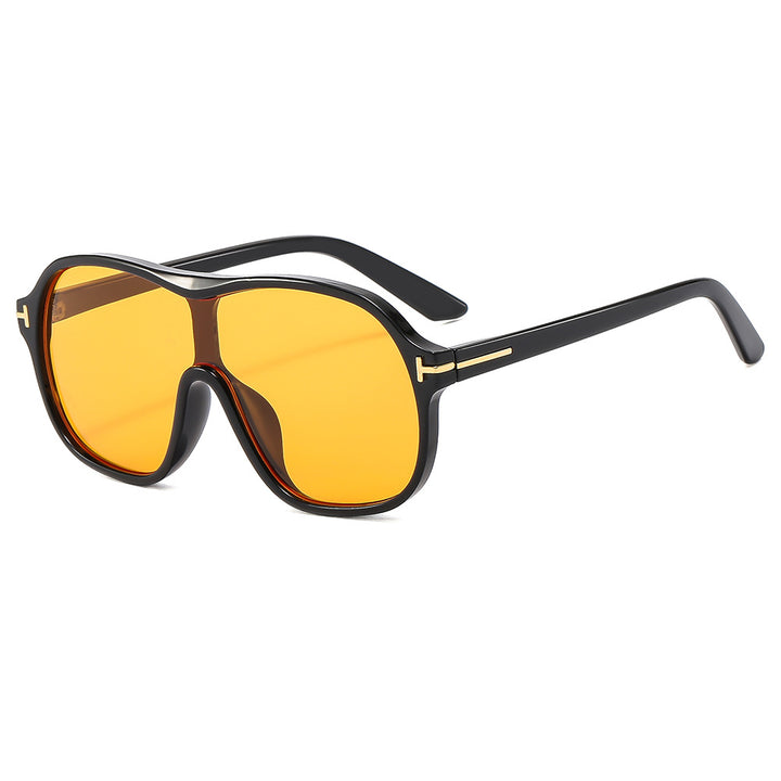 Dame moteriktig oversized solbrille med innovativt design Skanto