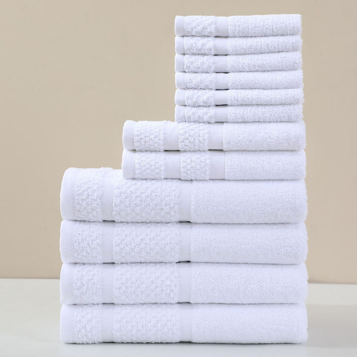 Ultra-soft and absorbent bath towels Skanto