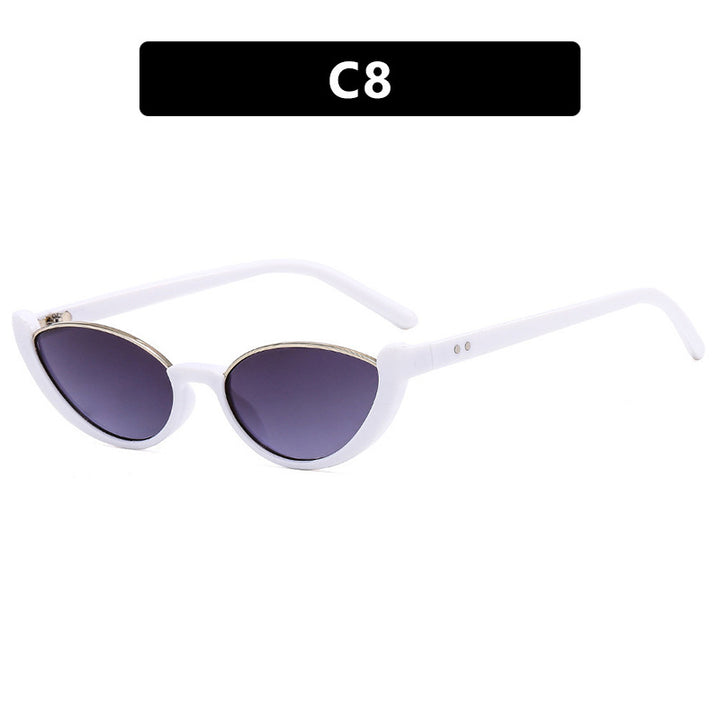 Dame Cat-Eye solbriller med speilte glass og elegant ramme Skanto