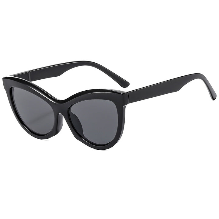 Dame moteriktig solbrille i elegant Cat-Eye stil Skanto