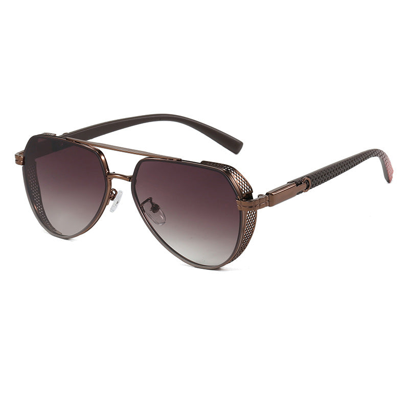 Dame moteriktig solbrille med stilige aksenter Skanto