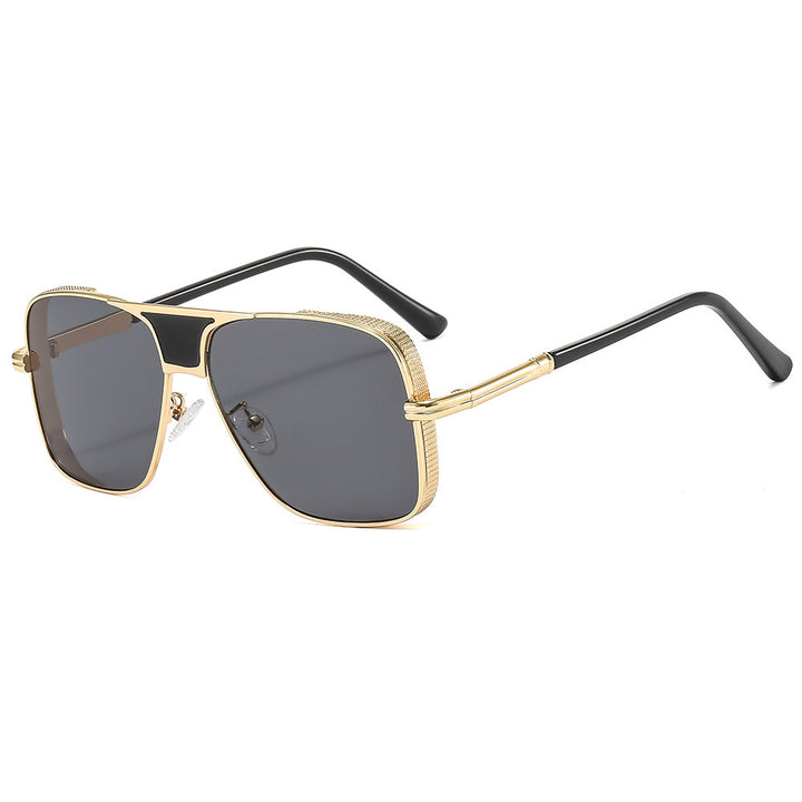 Dame elegant solbrille med moderne oversized ramme Skanto