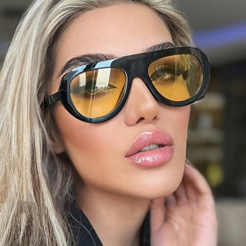 Dame moteriktig oversized solbriller med beskyttende UV-filter Skanto