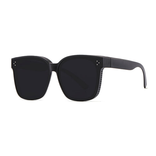 Dame firkantet solbrille med beskyttende UV-filter og stilfull ramme Skanto