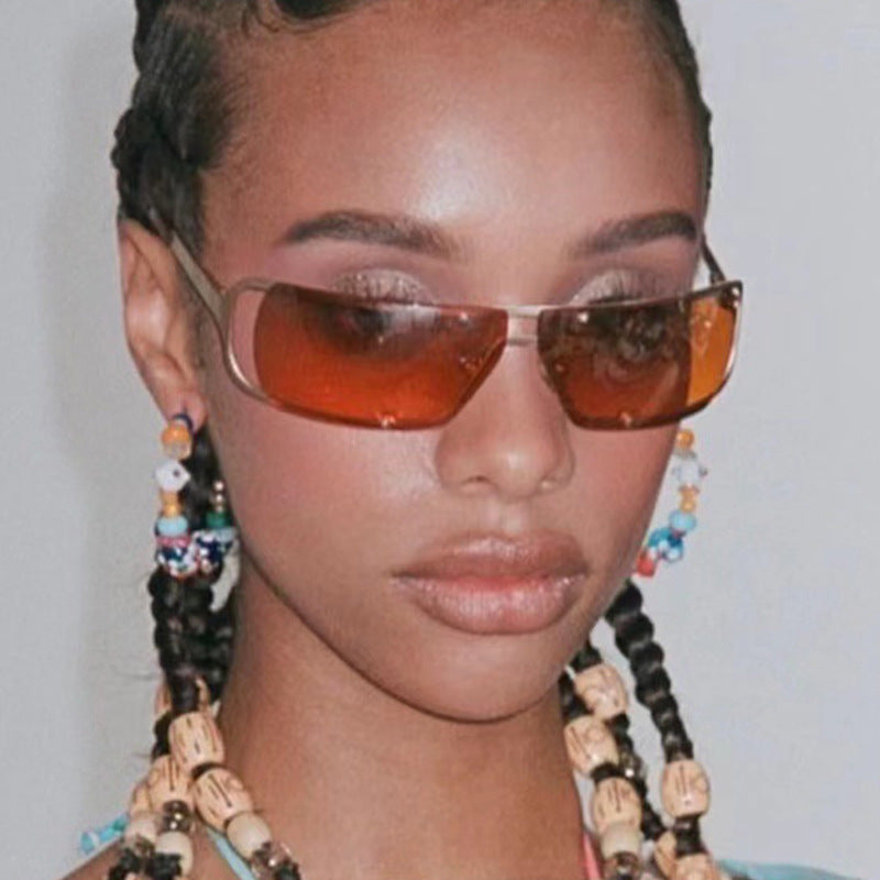 Damer Sporty Brille med beskyttende polykarbonatglass Skanto