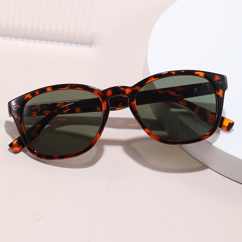 Dame solbrille Skanto