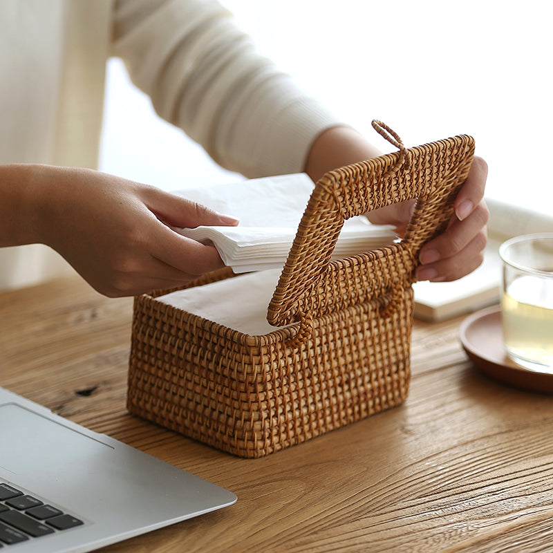 WillowNest Rattan Tissue Box Håndvevd Naturlig Eleganse | Skanto