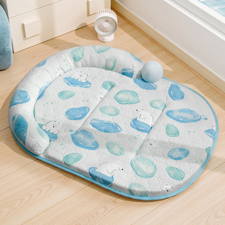 Unisex nan polstret babyspillmatte med hevet hodepute og sklisikker underside Skanto