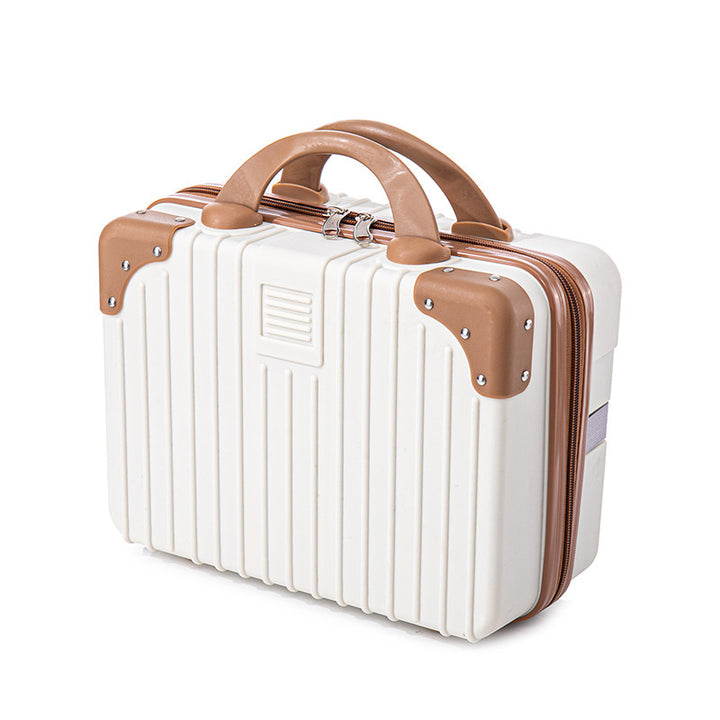 Premium Hard Shell Travel Case Skanto