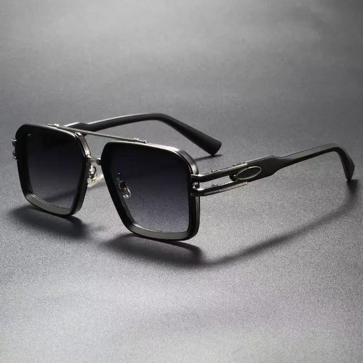 Dame moterik solbrille med stilige kvadratiske rammer Skanto