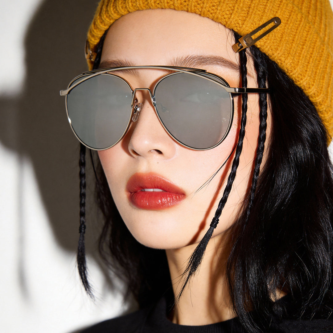 Dame Aviator Solbriller med elegant metallramme Skanto