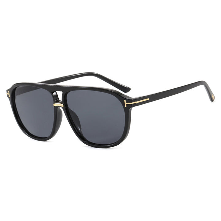 Dame kvadratisk solbrille med luksuriøst skilpadde mønster og polariserte glass Skanto