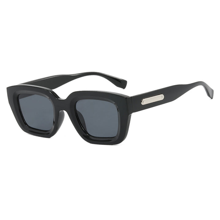 Dame kvadratisk solbrille med gjennomsiktig ramme og brune glass Skanto