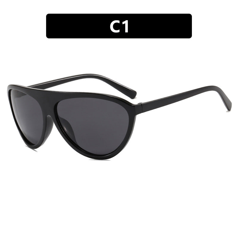 Damer Sportslig Solbrille med moderne beskyttelsesdesign Skanto
