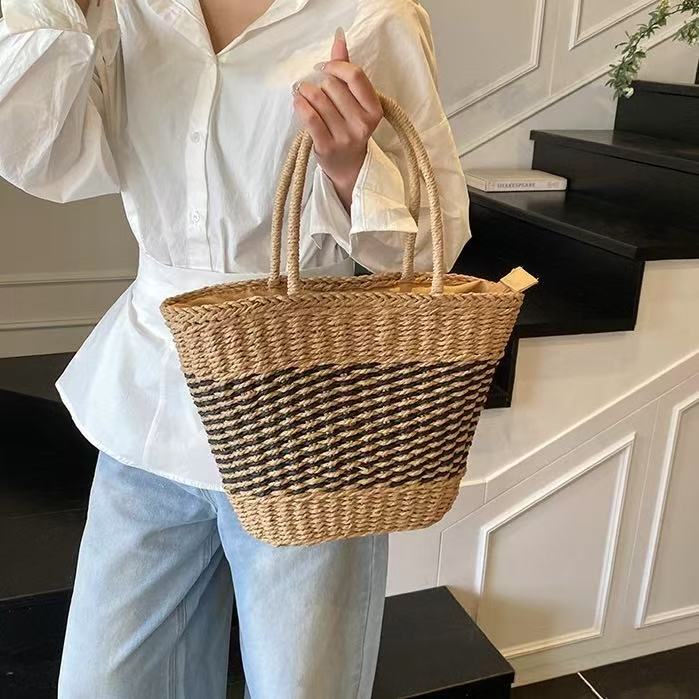 Håndveske i elegant bølgemønster Skanto