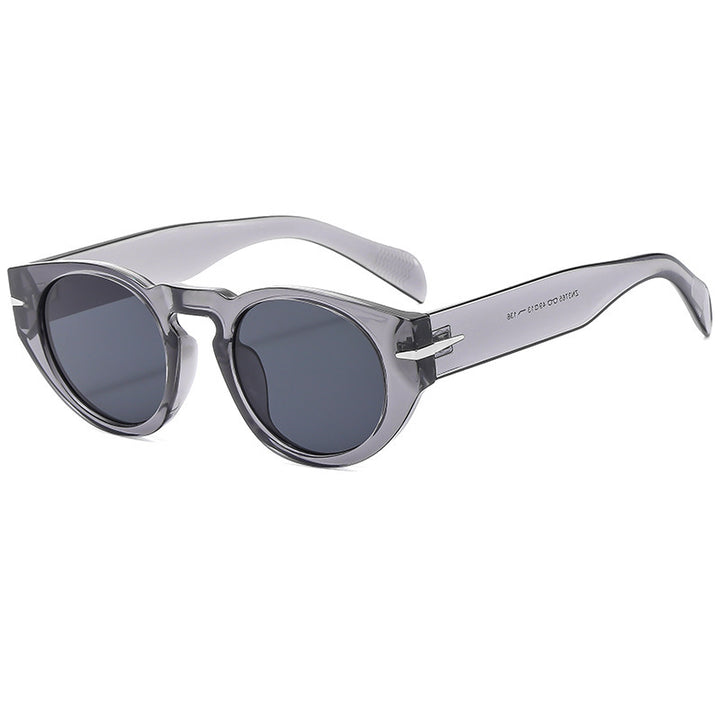 Dame moteriktig solbrille med unikt design og polariserende glass Skanto