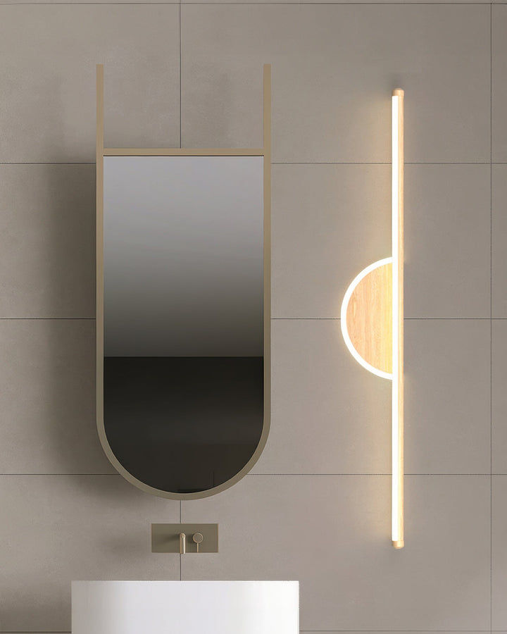Skanto | Moderne Vegglampe laget av Trebue