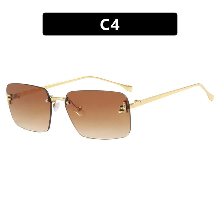 Dame kvadratisk solbrille med elegant gullramme og stilige linser Skanto