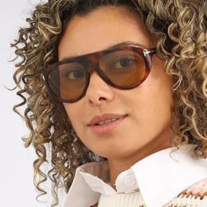 Damen Cat-Eye solbriller med beskyttende UV-filter og speilbelagte linser Skanto