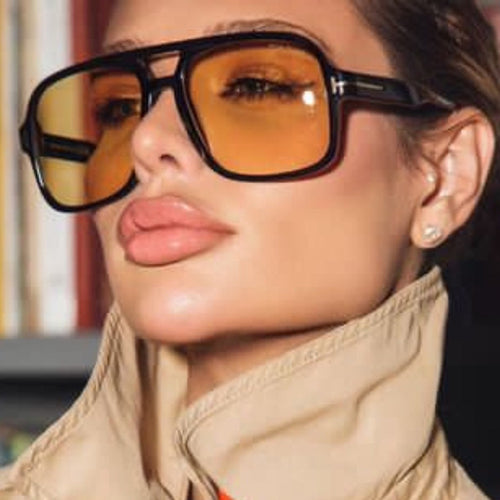 Dame solbrille i markant, kantet design med UV-beskyttelse Skanto