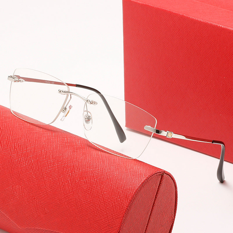 Dame moteriktig halvramme solbrille med stilriktig metallramme Skanto