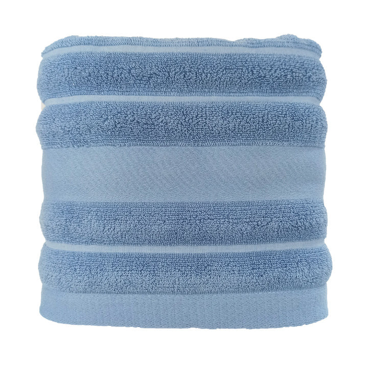 High-Quality Bath Towel with Elegant Border Skanto