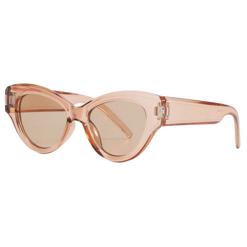 Dame Cat-Eye solbriller med moderne, iøynefallende design Skanto