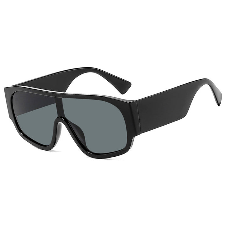 Dame Motebar Oversized-solbriller med unik design Skanto