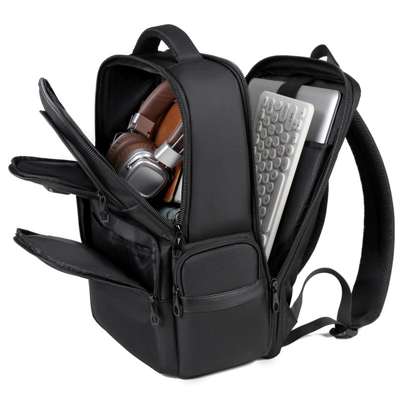 Business Backpack with Secure Compartment and Durable Material Skanto