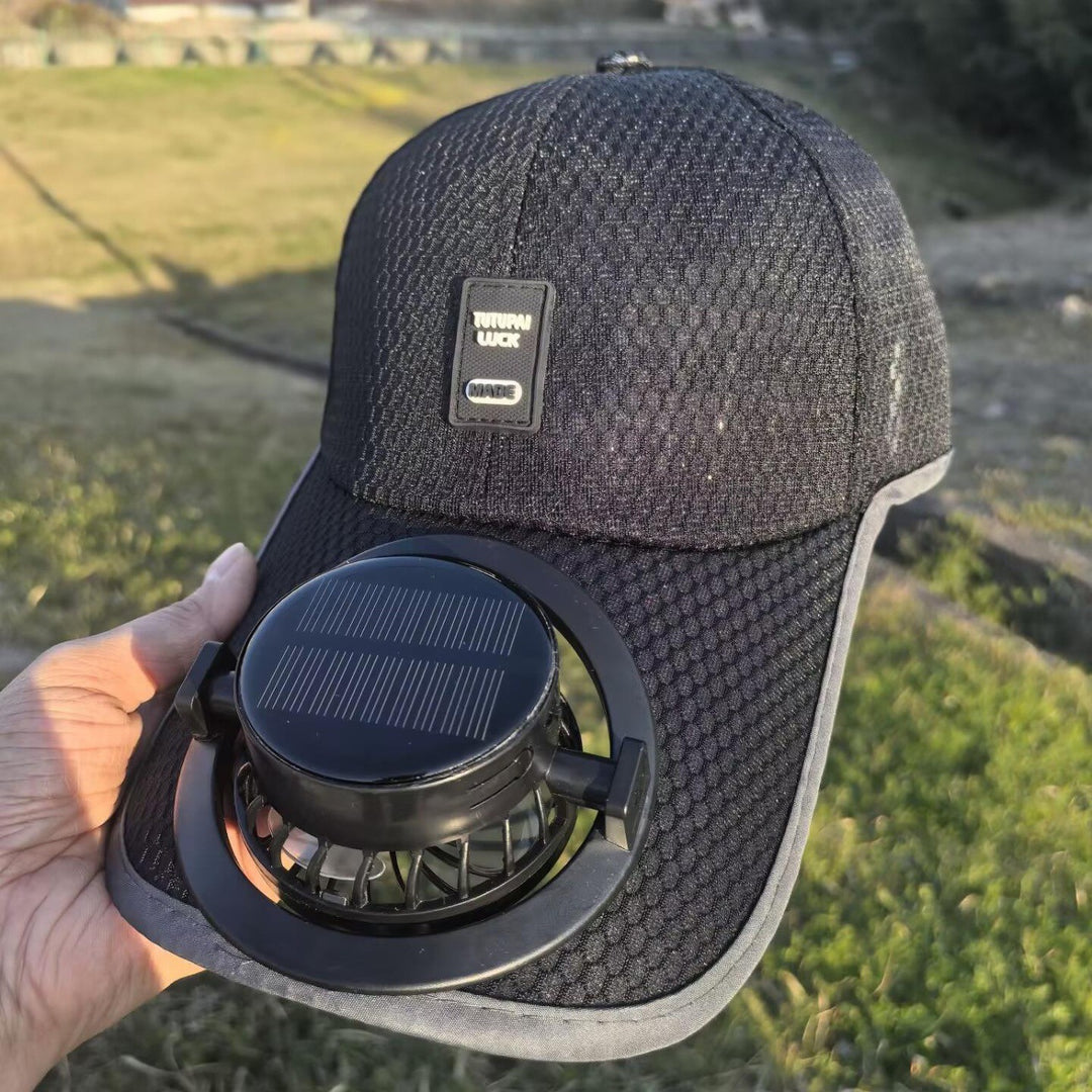Solcelledrevet baseballcap med avtakbar solfanne og pustende honningkake stoff Skanto
