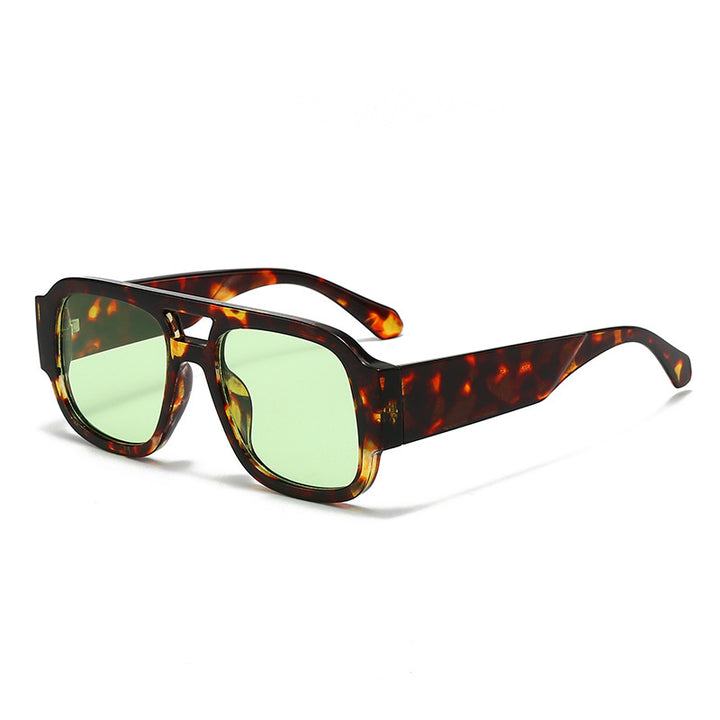 Unisex Bold Frame Retro Solbriller Skanto