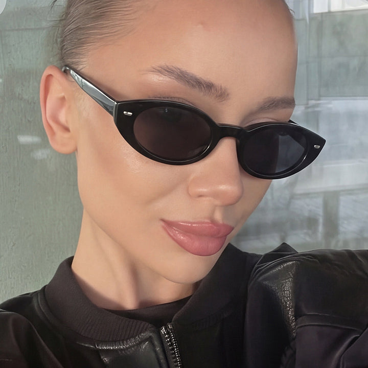 Dame Cat-Eye solbriller med moderne gjennomsiktig ramme Skanto