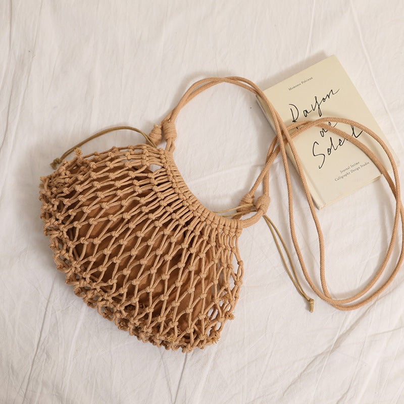 Fine Makramee-Crossbody-veske med forsterket bærerem Skanto
