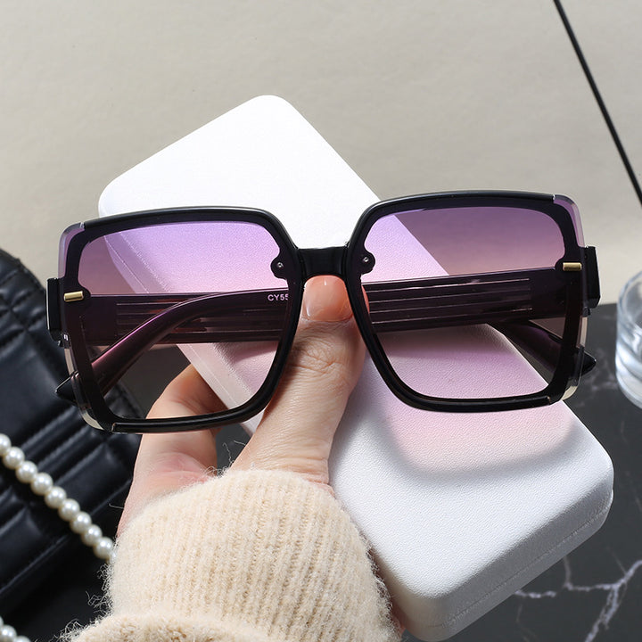 Dame firkantet solbrille med trendy geometrisk design Skanto