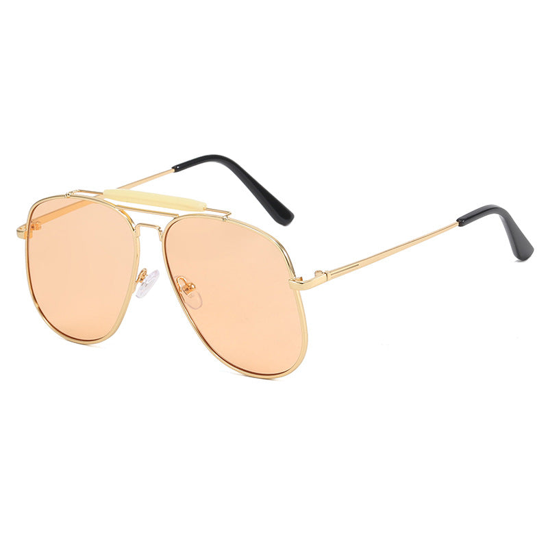 Dame pilot solbrille med stilig design og UV-beskyttelse Skanto