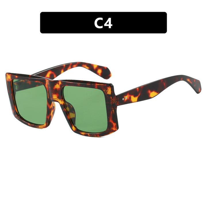 Dame kvadratisk solbrille med robust plastinnfatning og beskyttende UV-filter Skanto