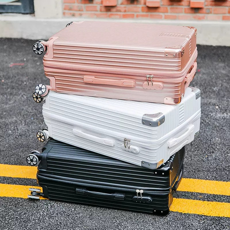 Premium Hard-Shell Spinner Koffert Skanto