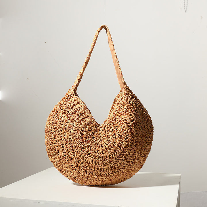 Heklet strandveske i kunstnerisk spiraldesign Skanto