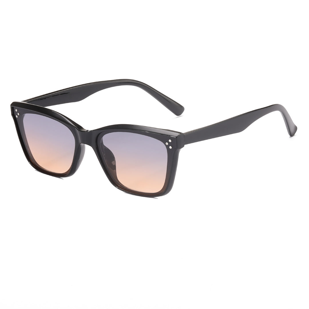 Dame retro-inspirert solbrille i iøynefallende mønster Skanto