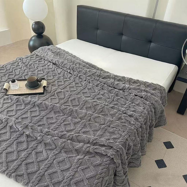 Damer Plysj Sengeteppe med strukturert design Skanto