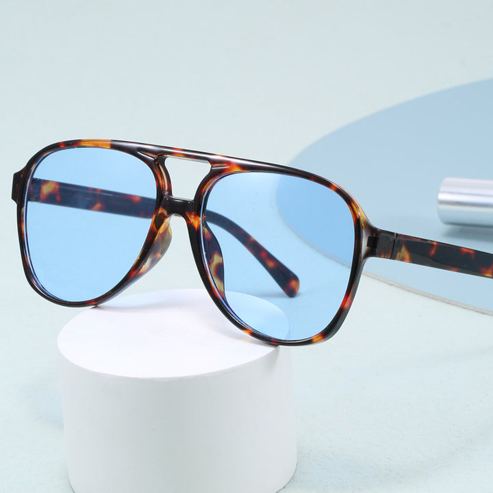 Dame Oversized Solbrille med sportslig design Skanto