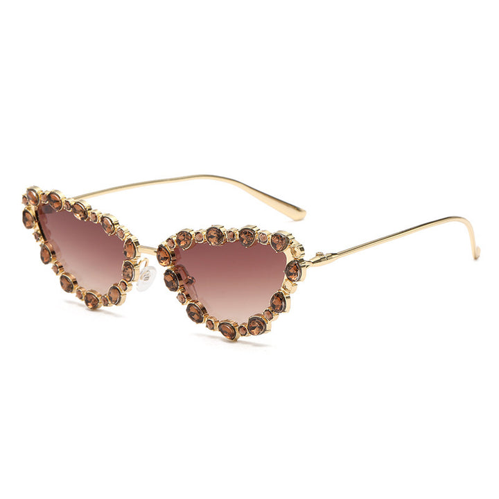 Dame elegant Cat-Eye solbriller med glamorøs steindekorasjon Skanto