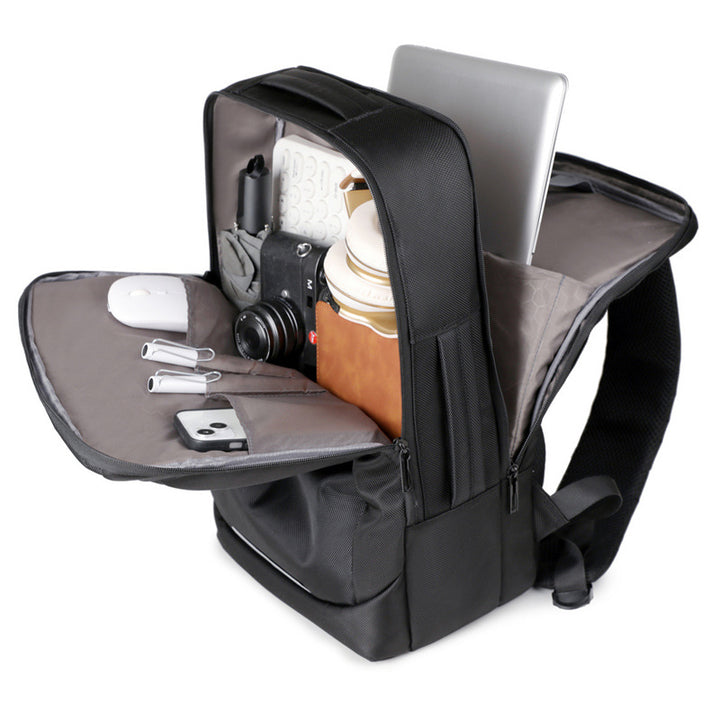 Multifunction Backpack with Laptop Compartment and Ergonomic Design Skanto