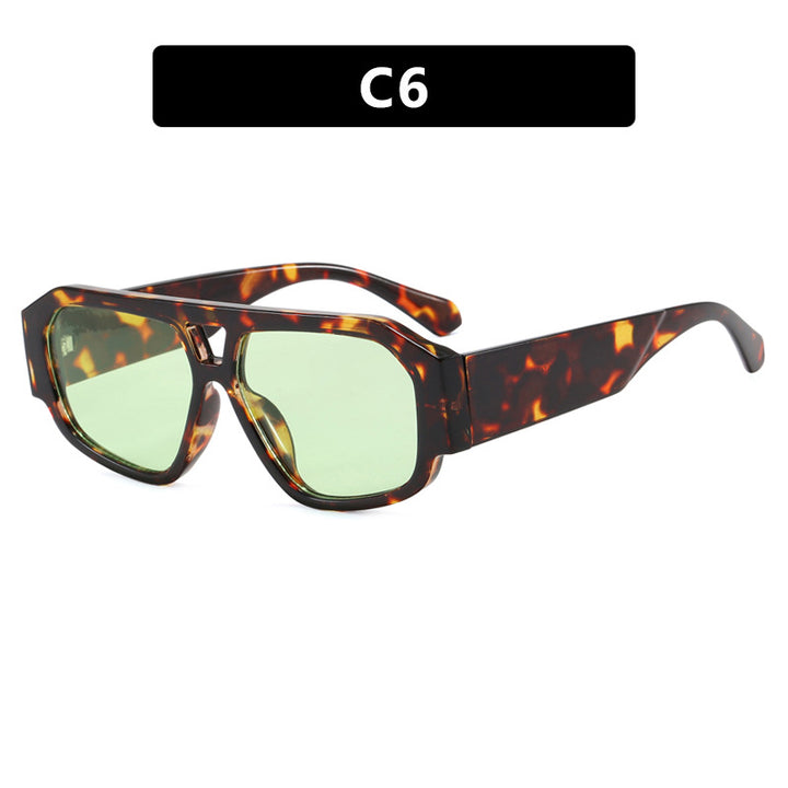 Dame solbrille med iøynefallende oktagon-design og UV-beskyttelse Skanto