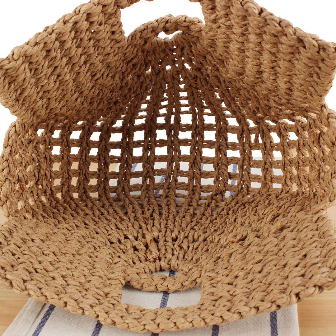 Hand-knotted basket bag with textured design Skanto