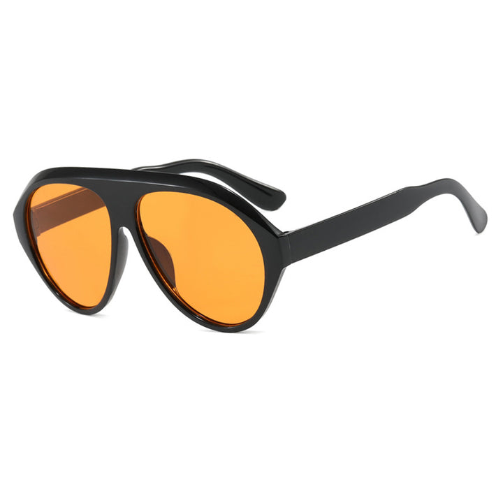 Damer oversized solbriller med stilfull design og beskyttende UV-filter Skanto