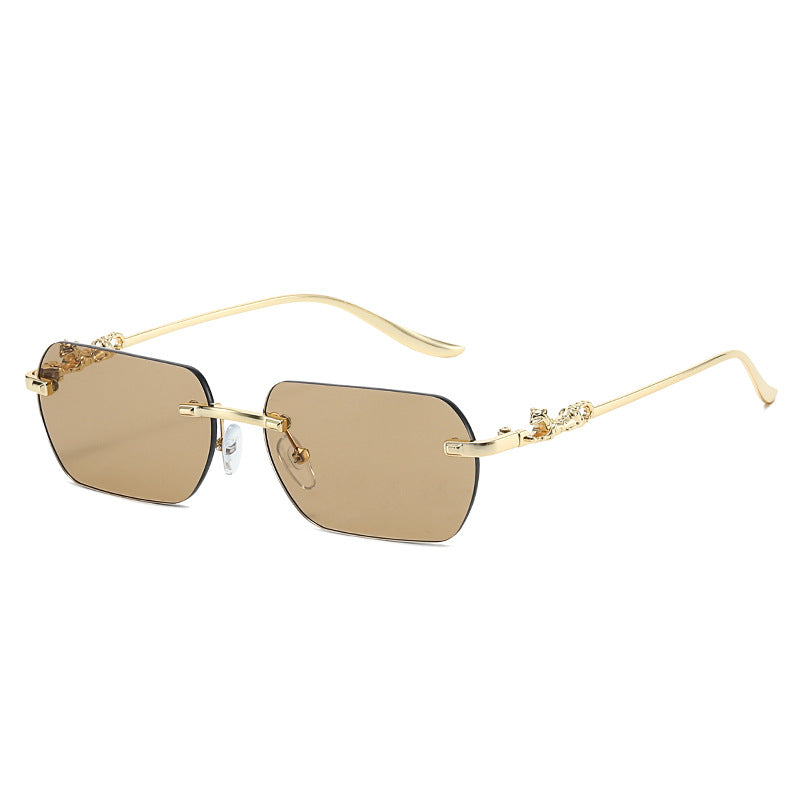 Damer elegant halvmellomrammebrille med dekorative detaljer Skanto