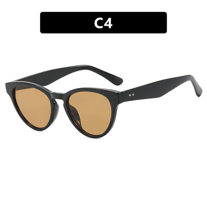 Dame cat-eye solbriller med UV-beskyttelse og moteramme Skanto